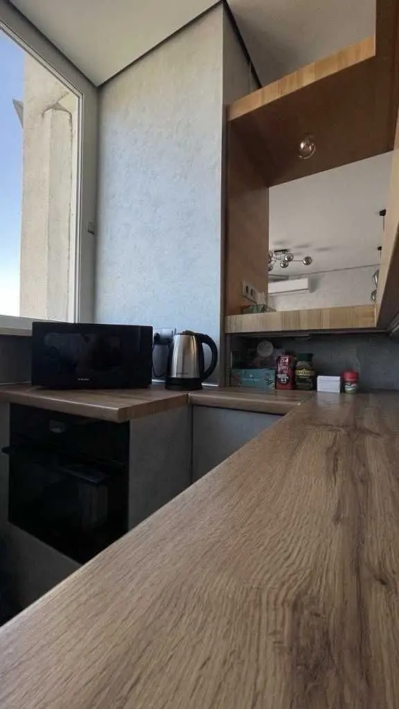 Фото Selling a 2-room apartment, 72 sq.m., Mykoly Bazhana Avenue 16 Kyiv, price: 104000 USD, code 6998