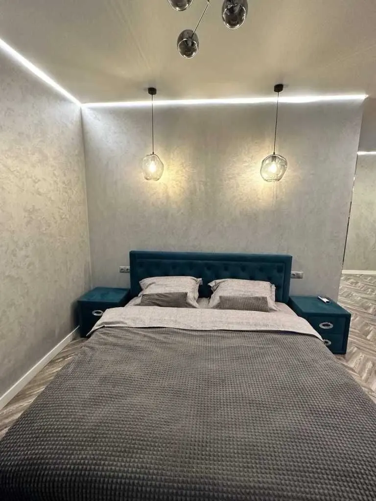 Фото Selling a 2-room apartment, 72 sq.m., Mykoly Bazhana Avenue 16 Kyiv, price: 104000 USD, code 6998