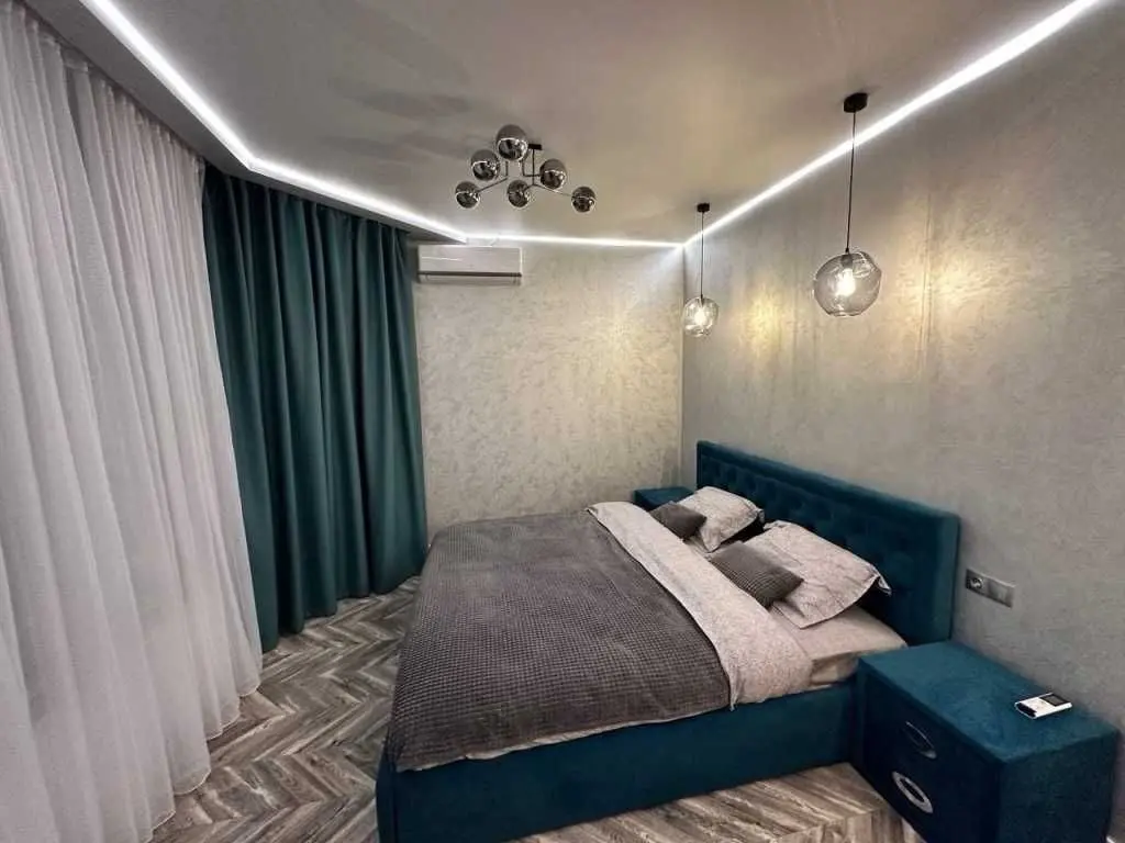 Фото Selling a 2-room apartment, 72 sq.m., Mykoly Bazhana Avenue 16 Kyiv, price: 104000 USD, code 6998