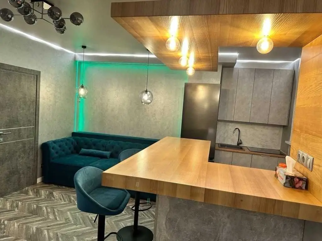 Фото Selling a 2-room apartment, 72 sq.m., Mykoly Bazhana Avenue 16 Kyiv, price: 104000 USD, code 6998