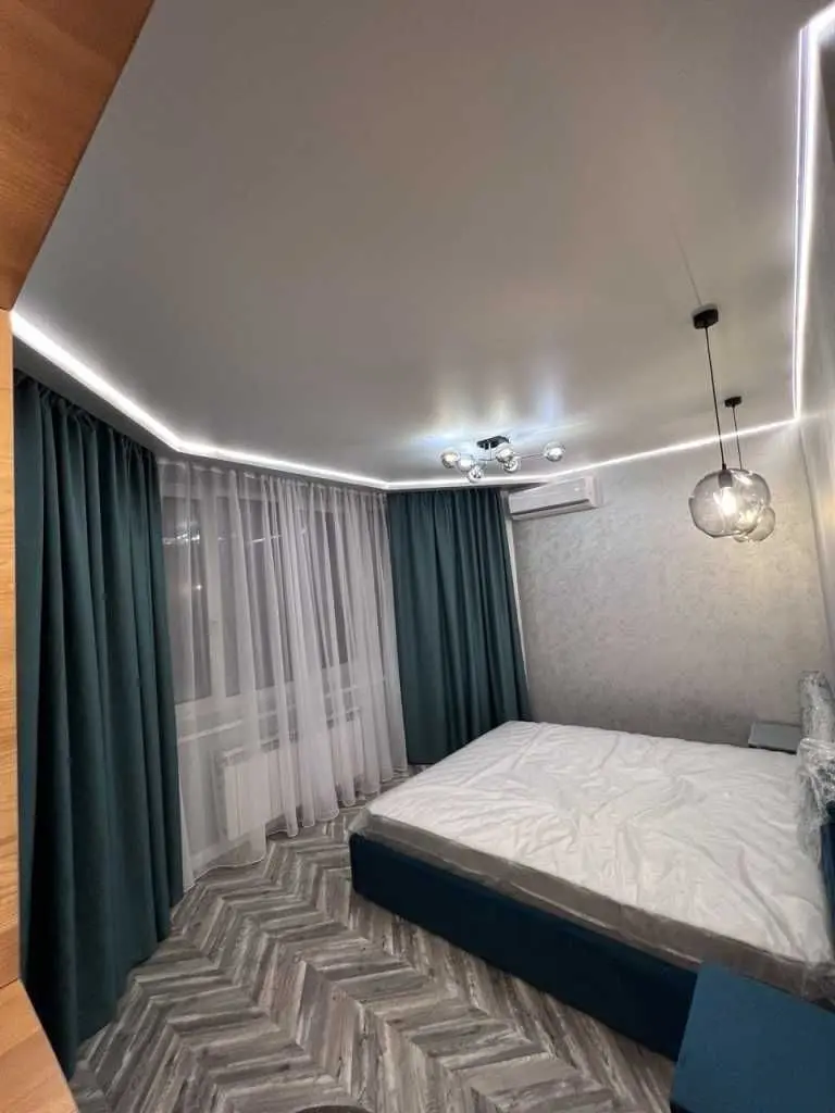 Фото Selling a 2-room apartment, 72 sq.m., Mykoly Bazhana Avenue 16 Kyiv, price: 104000 USD, code 6998