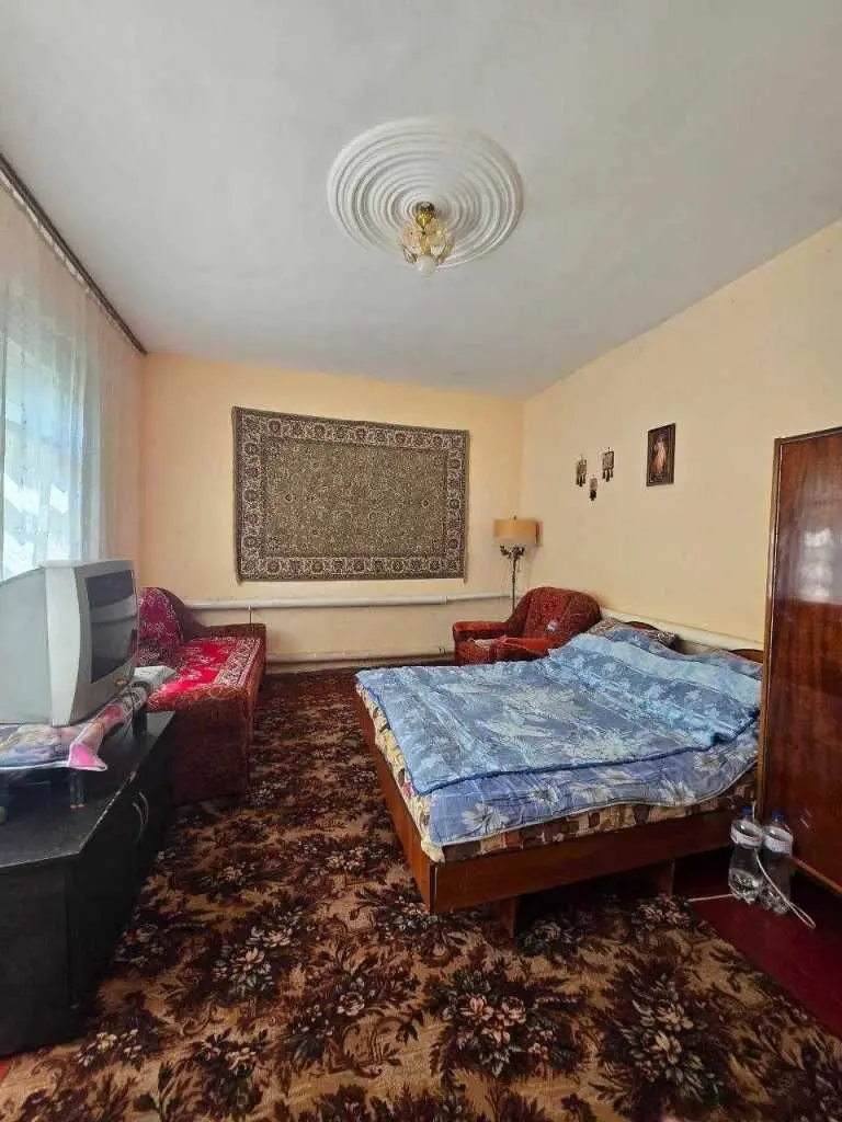 Фото Продаю 3 кімнатну квартиру, 70 кв. м, Путрівка, ціна: 48000 USD, код 7001