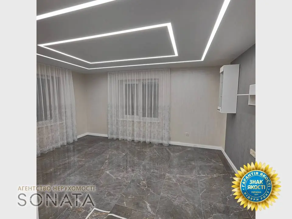 Фото Selling a 2-room apartment, 66 sq.m., Smilianska Street  Cherkasy, price: 118000 $, code 7004