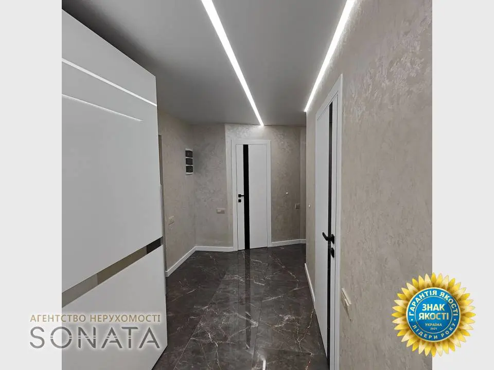 Фото Selling a 2-room apartment, 66 sq.m., Smilianska Street  Cherkasy, price: 118000 $, code 7004
