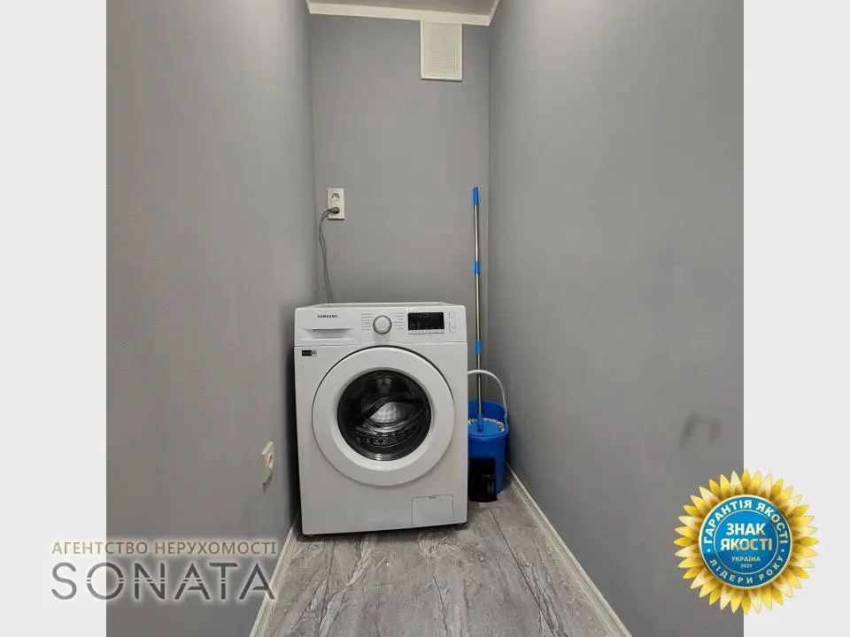 Фото Selling a 2-room apartment, 66 sq.m., Smilianska Street  Cherkasy, price: 118000 $, code 7004