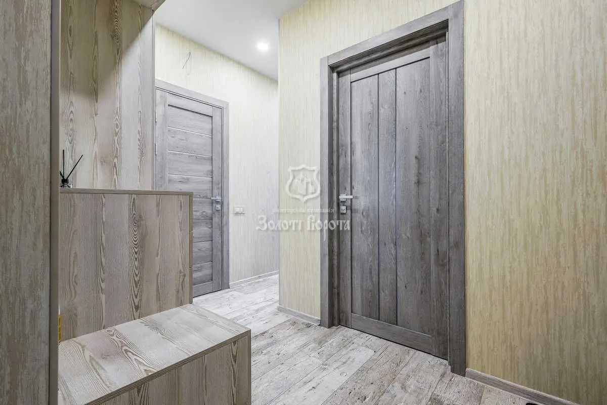 Фото Selling a 1-room apartment, 44 sq.m., Kyivska Street 247 Brovary, price: 52000 USD, code 7008