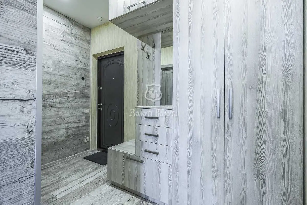Фото Selling a 1-room apartment, 44 sq.m., Kyivska Street 247 Brovary, price: 52000 USD, code 7008