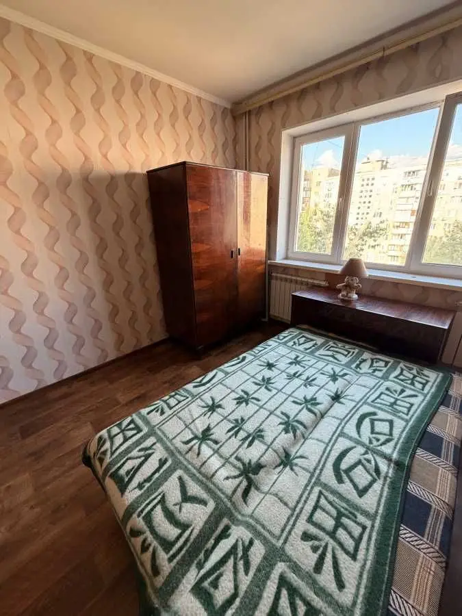 Фото Rent a 1-room apartment, Pryrichna Street 27В Kyiv for long-term rent, price: 9500 UAH, code 7009
