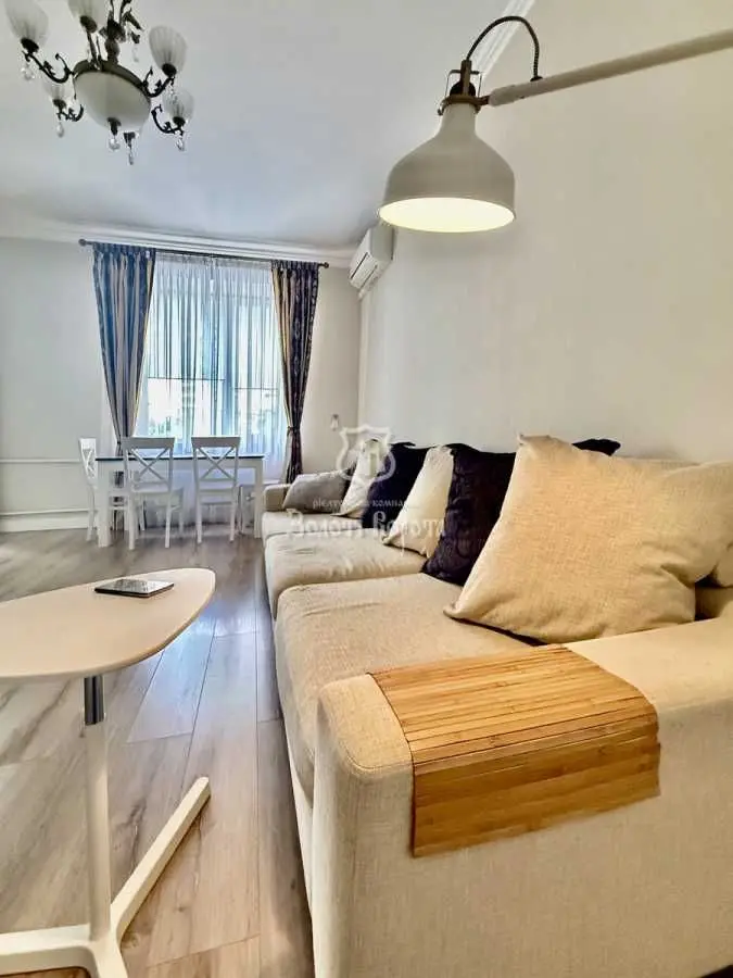 Фото Selling a 2-room apartment, 77.7 sq.m., Mykoly Pymonenka Street 4 Kyiv, price: 98000 USD, code 7010