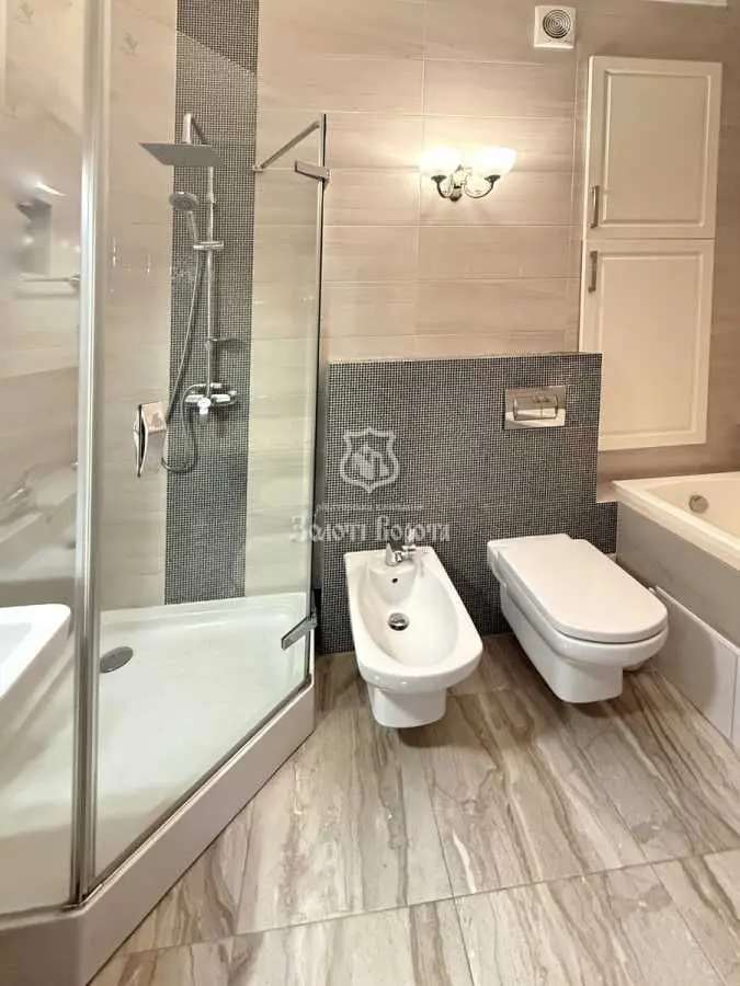 Фото Selling a 2-room apartment, 77.7 sq.m., Mykoly Pymonenka Street 4 Kyiv, price: 98000 USD, code 7010
