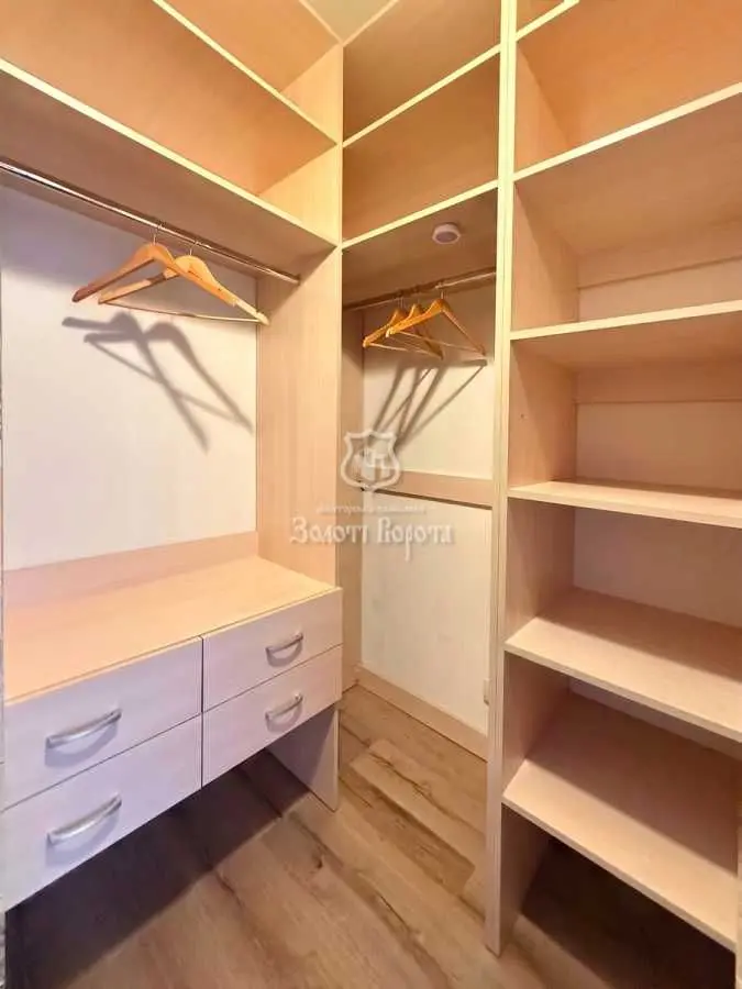 Фото Selling a 2-room apartment, 77.7 sq.m., Mykoly Pymonenka Street 4 Kyiv, price: 98000 USD, code 7010