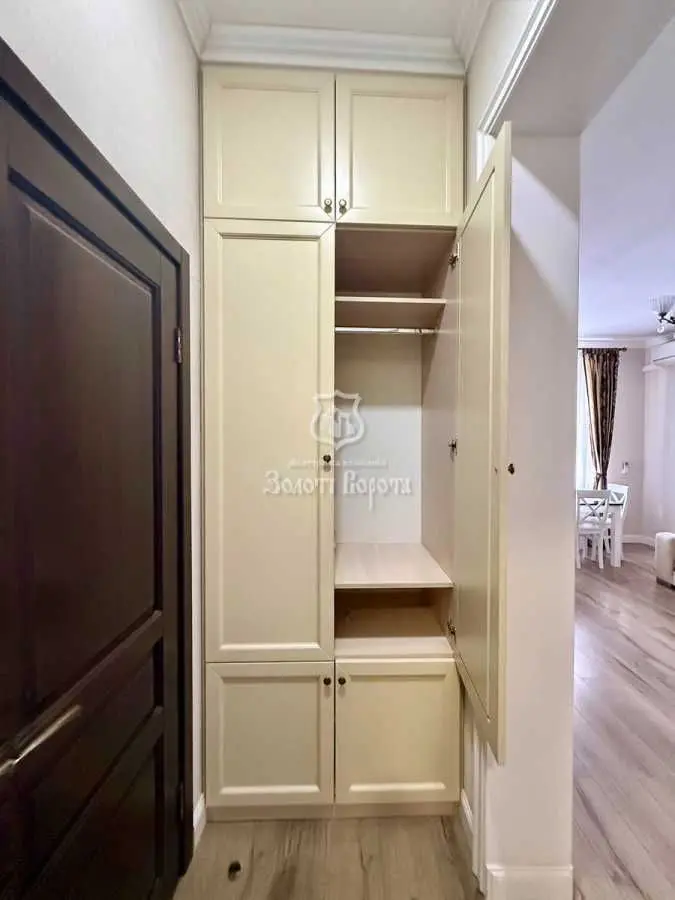 Фото Selling a 2-room apartment, 77.7 sq.m., Mykoly Pymonenka Street 4 Kyiv, price: 98000 USD, code 7010