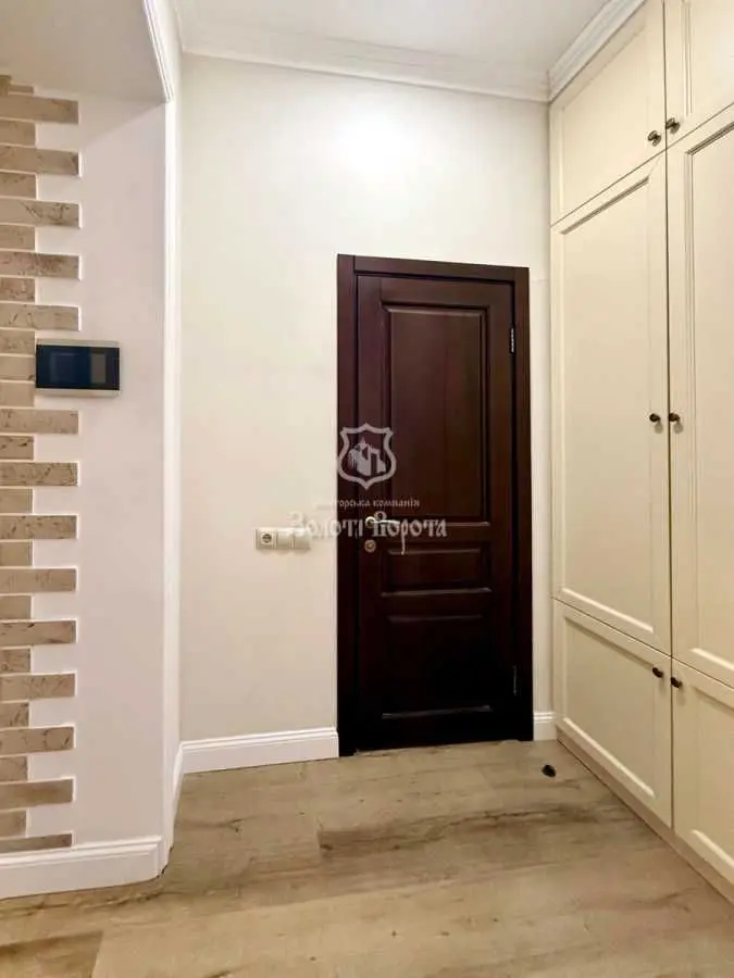 Фото Selling a 2-room apartment, 77.7 sq.m., Mykoly Pymonenka Street 4 Kyiv, price: 98000 USD, code 7010