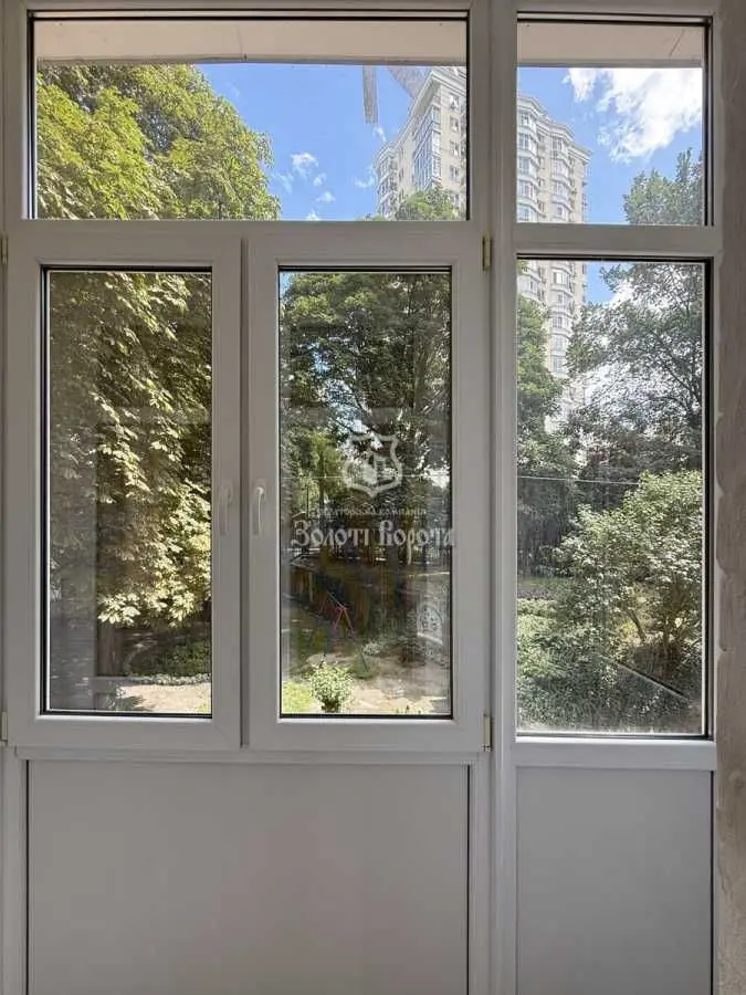 Фото Selling a 2-room apartment, 77.7 sq.m., Mykoly Pymonenka Street 4 Kyiv, price: 98000 USD, code 7010