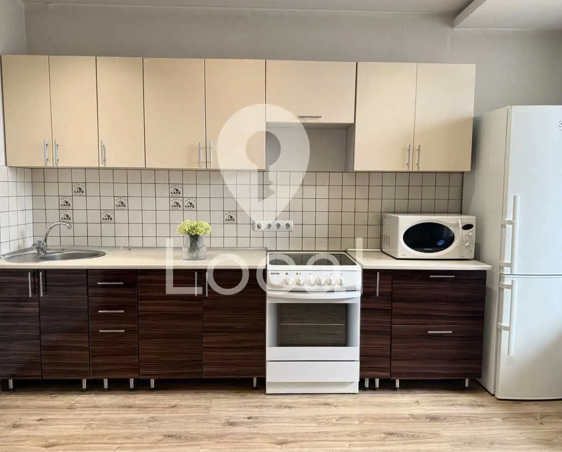 Фото Selling a 2-room apartment, 84.5 sq.m., Kharkivske Road  Kyiv, price: 82000 USD, code 7013