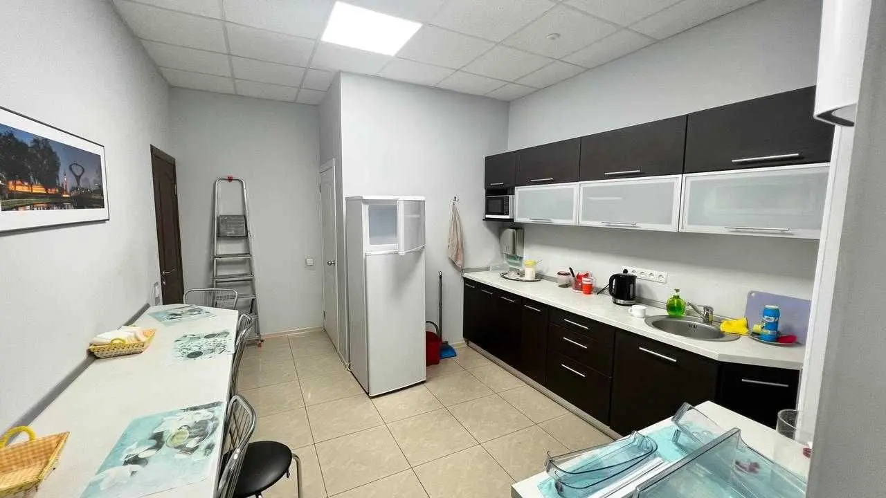 Фото Rent an office, Yevhena Konovaltsia Street (Schorsa Street) 32г Kyiv for long-term rent, price: 2100 USD, code 7019