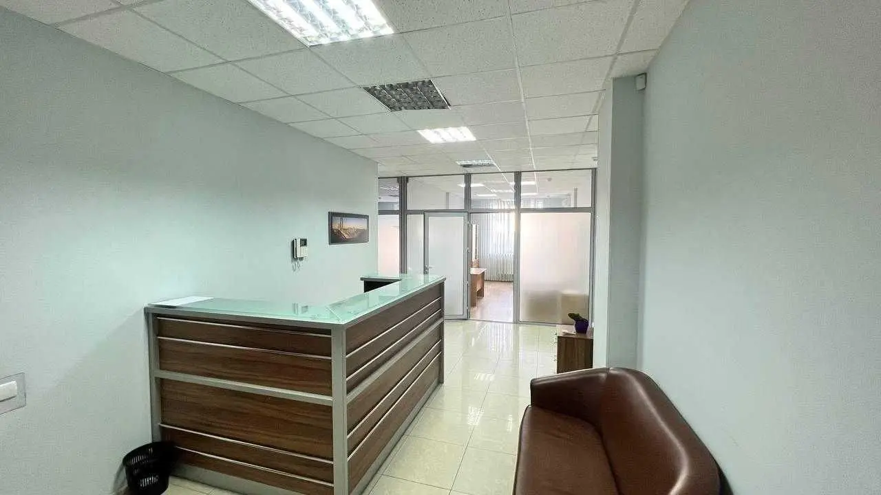 Фото Rent an office, Yevhena Konovaltsia Street (Schorsa Street) 32г Kyiv for long-term rent, price: 2100 USD, code 7019