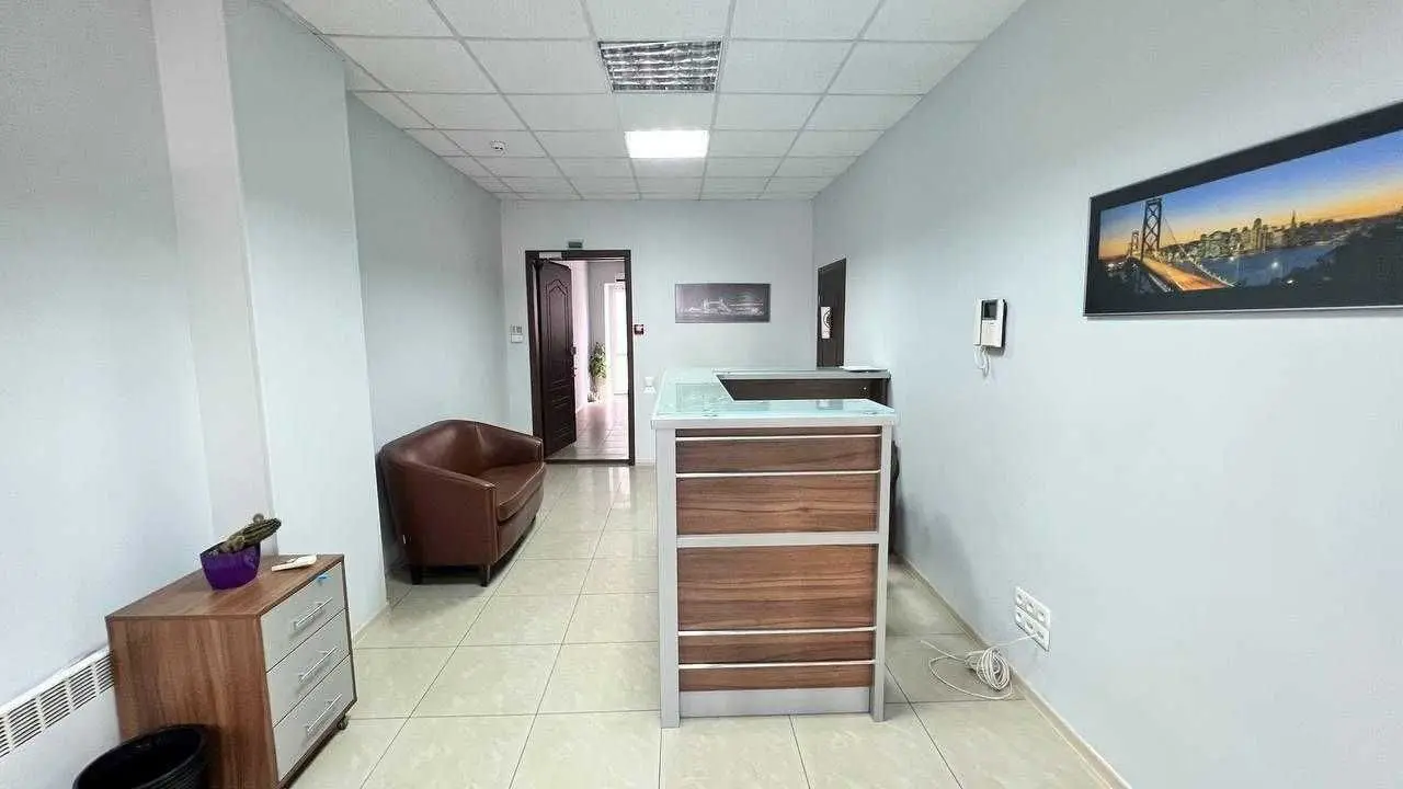 Фото Rent an office, Yevhena Konovaltsia Street (Schorsa Street) 32г Kyiv for long-term rent, price: 2100 USD, code 7019