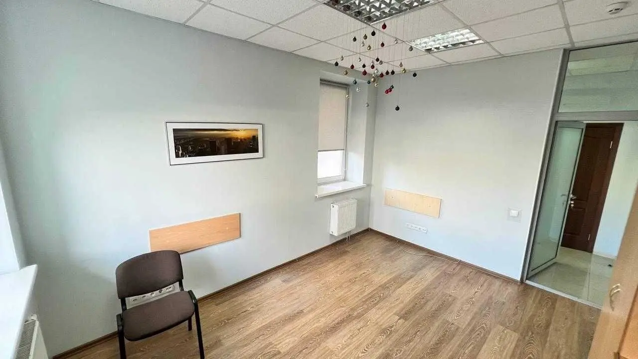 Фото Rent an office, Yevhena Konovaltsia Street (Schorsa Street) 32г Kyiv for long-term rent, price: 2100 USD, code 7019