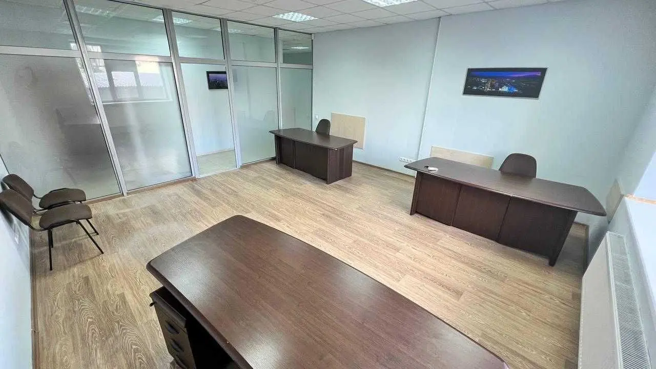 Фото Rent an office, Yevhena Konovaltsia Street (Schorsa Street) 32г Kyiv for long-term rent, price: 2100 USD, code 7019