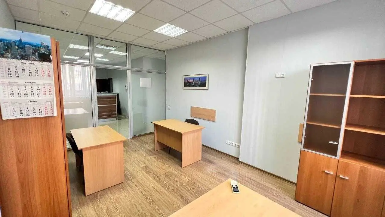 Фото Rent an office, Yevhena Konovaltsia Street (Schorsa Street) 32г Kyiv for long-term rent, price: 2100 USD, code 7019