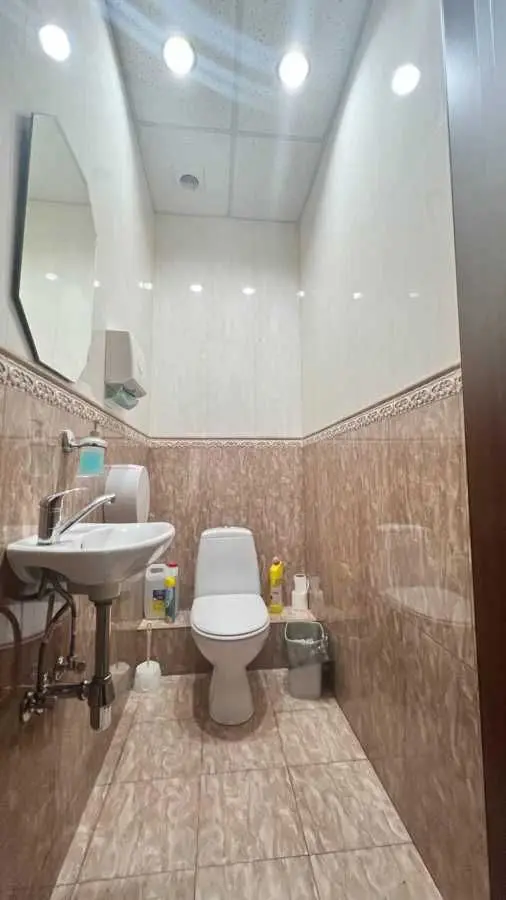 Фото Rent an office, Yevhena Konovaltsia Street (Schorsa Street) 32г Kyiv for long-term rent, price: 2100 USD, code 7019