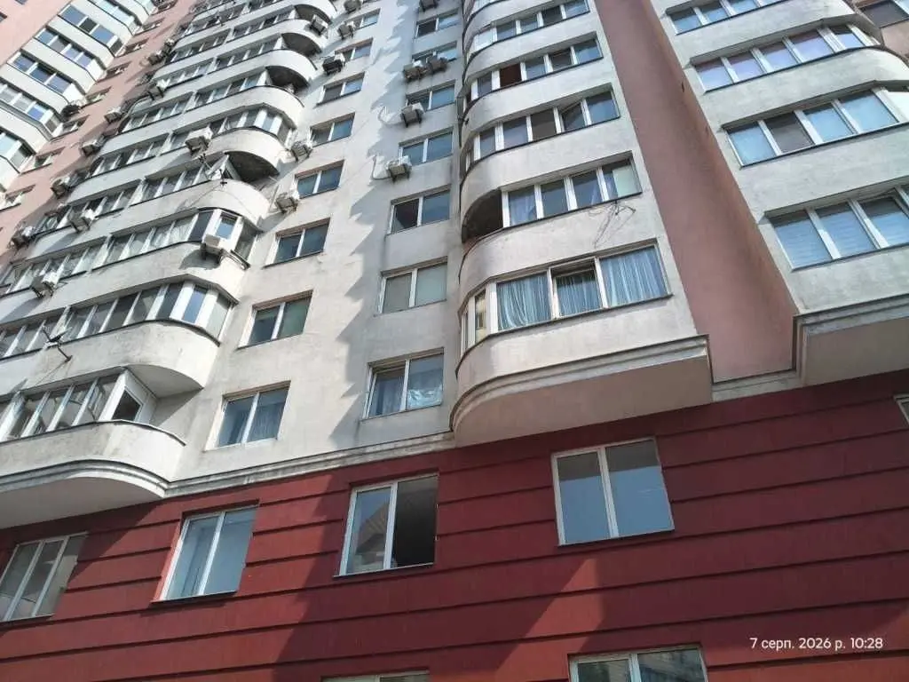Фото Selling a 1-room apartment, 49 sq.m., Boryspilska Street 6 Kyiv, price: 59000 USD, code 7023