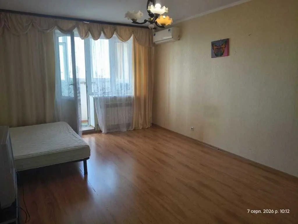 Фото Selling a 1-room apartment, 49 sq.m., Boryspilska Street 6 Kyiv, price: 59000 USD, code 7023