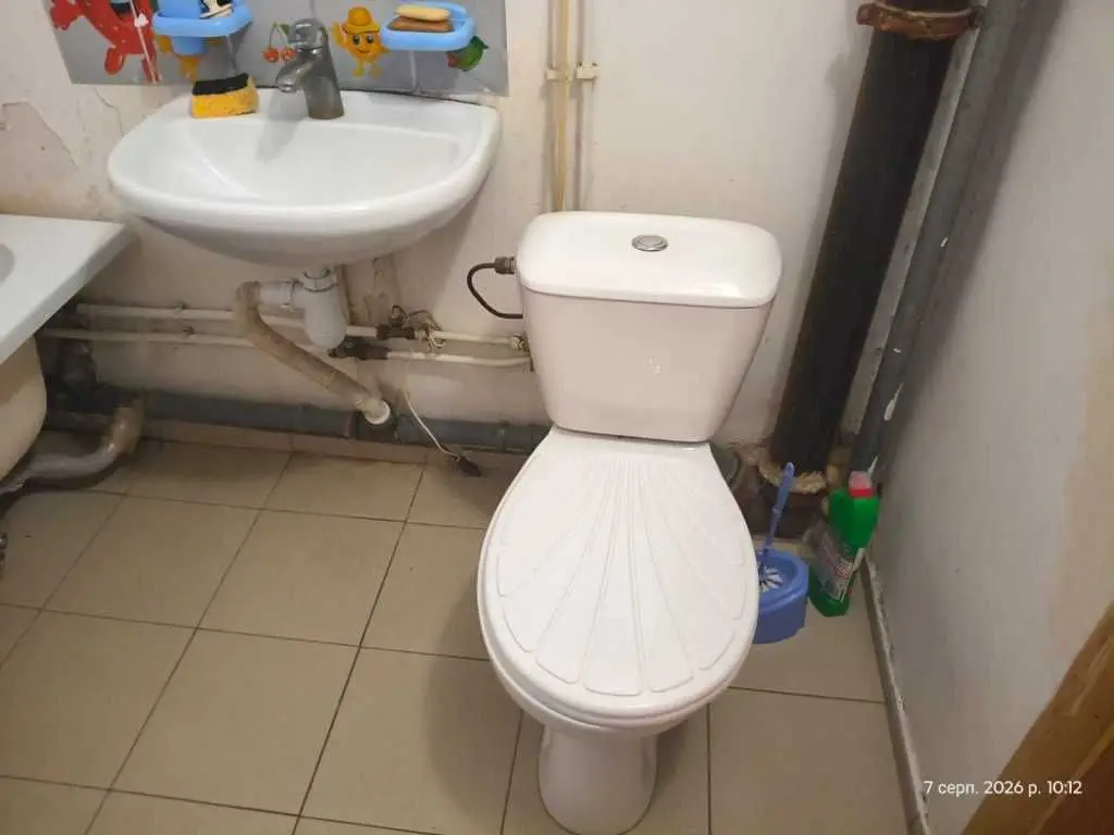 Фото Selling a 1-room apartment, 49 sq.m., Boryspilska Street 6 Kyiv, price: 59000 USD, code 7023