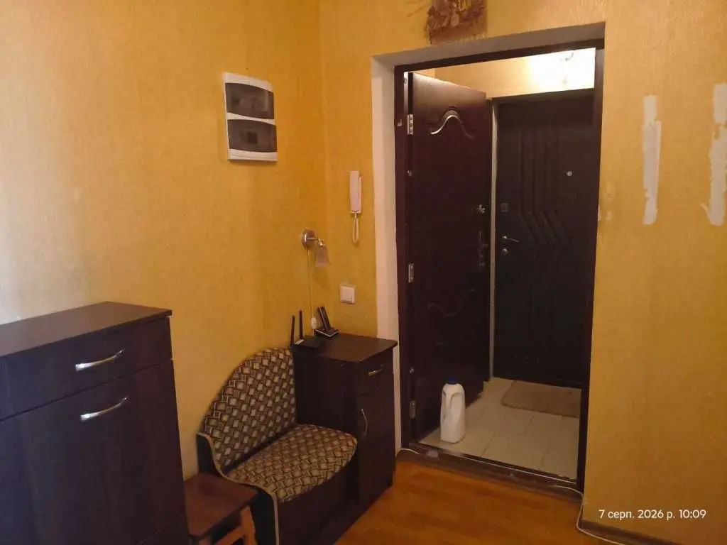 Фото Selling a 1-room apartment, 49 sq.m., Boryspilska Street 6 Kyiv, price: 59000 USD, code 7023