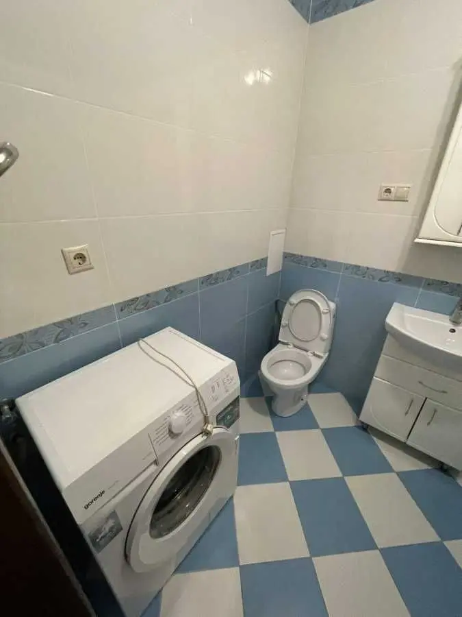 Фото Зняти 1 кімнатну квартиру, Леоніда Перфецького вул. 2 Львів в довгострокову оренду, ціна: 420 USD, код 7024