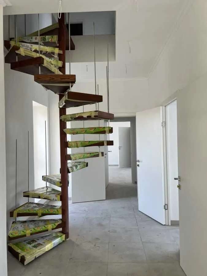 Фото Продаю дом, 391 кв. м, 2-й Бортницкий пер.  Киев, цена: 235000 USD, код 7027