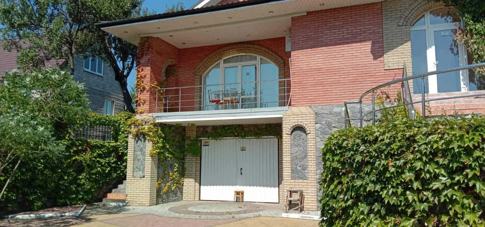 Фото Продаю дом, 470 кв. м, Белградская ул.  Днепр, цена: 240000 USD, код 7028