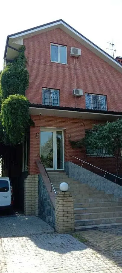 Фото Продаю дом, 470 кв. м, Белградская ул.  Днепр, цена: 240000 USD, код 7028