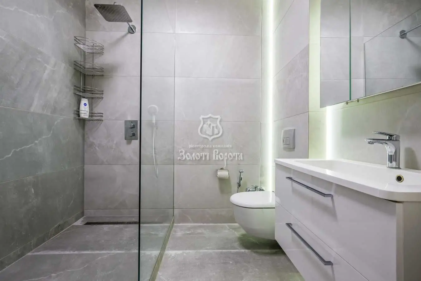 Фото Selling a 1-room apartment, 56.7 sq.m., Mytropolyta Vasylia Lypkivskoho Street (Urytskoho Street) 37в Kyiv, price: 115000 USD, code 7030
