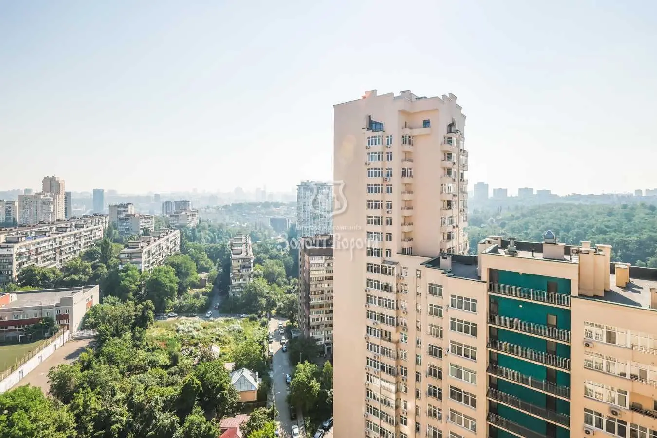 Фото Selling a 1-room apartment, 56.7 sq.m., Mytropolyta Vasylia Lypkivskoho Street (Urytskoho Street) 37в Kyiv, price: 115000 USD, code 7030