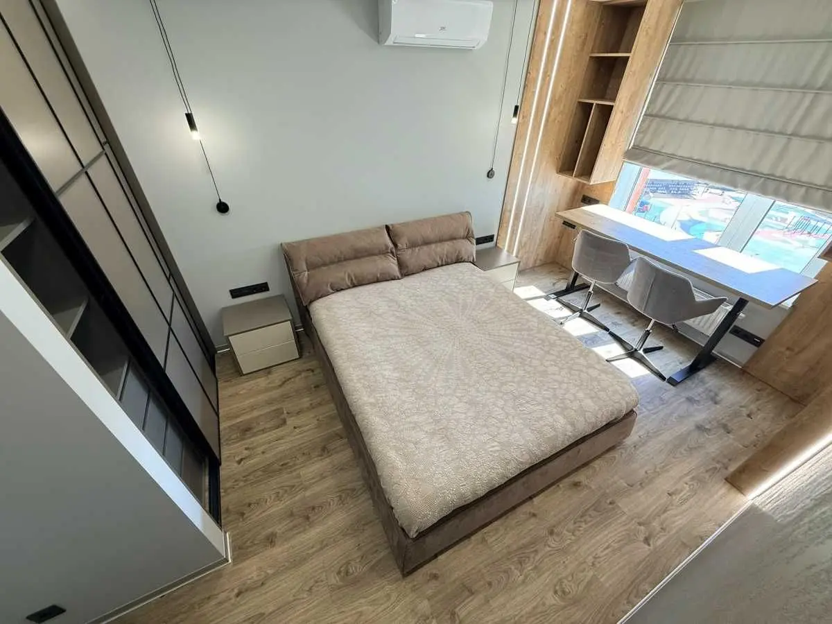 Фото Selling a 2-room apartment, 74.9 sq.m., Dniprovska Embarkment 16д Kyiv, price: 213000 USD, code 7031