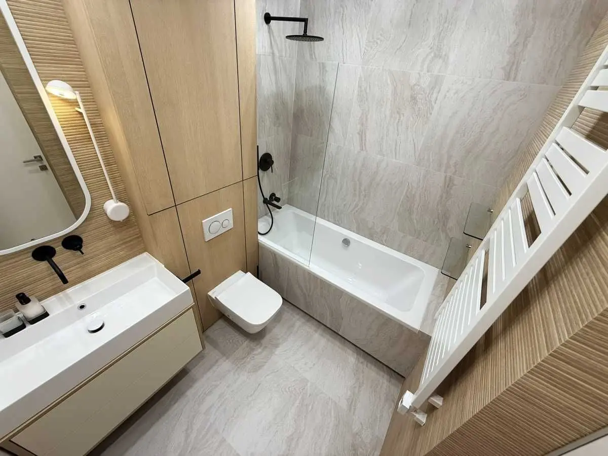 Фото Selling a 2-room apartment, 74.9 sq.m., Dniprovska Embarkment 16д Kyiv, price: 213000 USD, code 7031