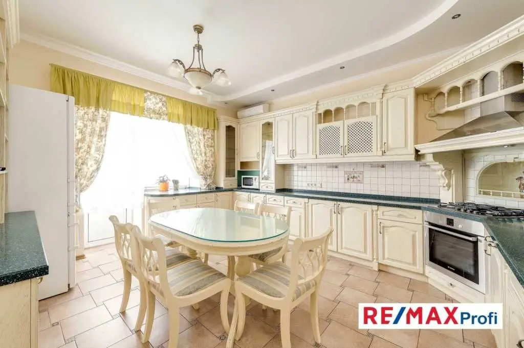 Фото Продаю дом, 450 кв. м, Образования ул.  Глеваха, цена: 350000 USD, код 7036