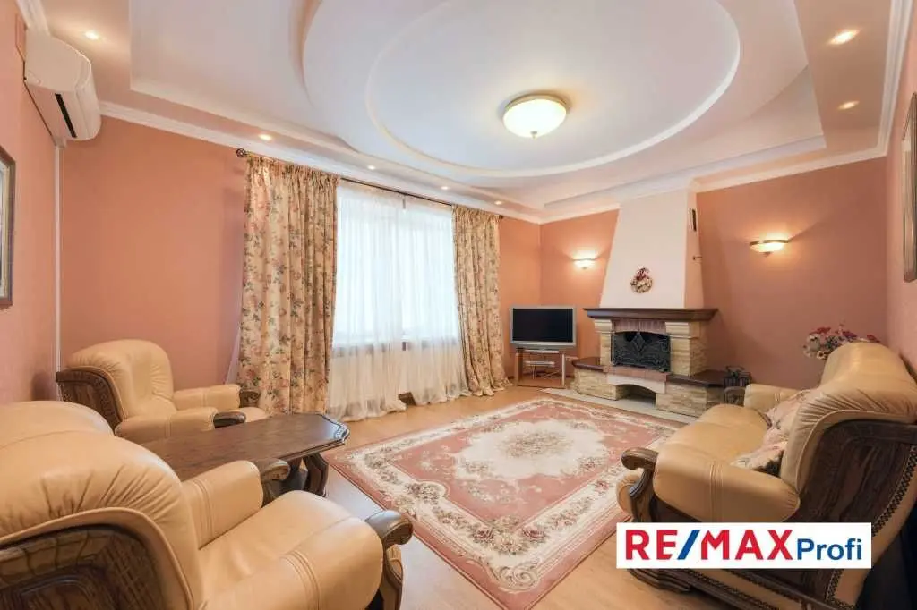 Фото Продаю дом, 450 кв. м, Образования ул.  Глеваха, цена: 350000 USD, код 7036