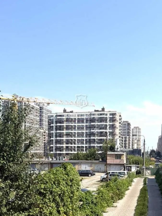 Фото Продаю парковочное место, гараж, 47.3 кв. м, Полковая ул.  Киев, цена: 15000 USD, код 7037
