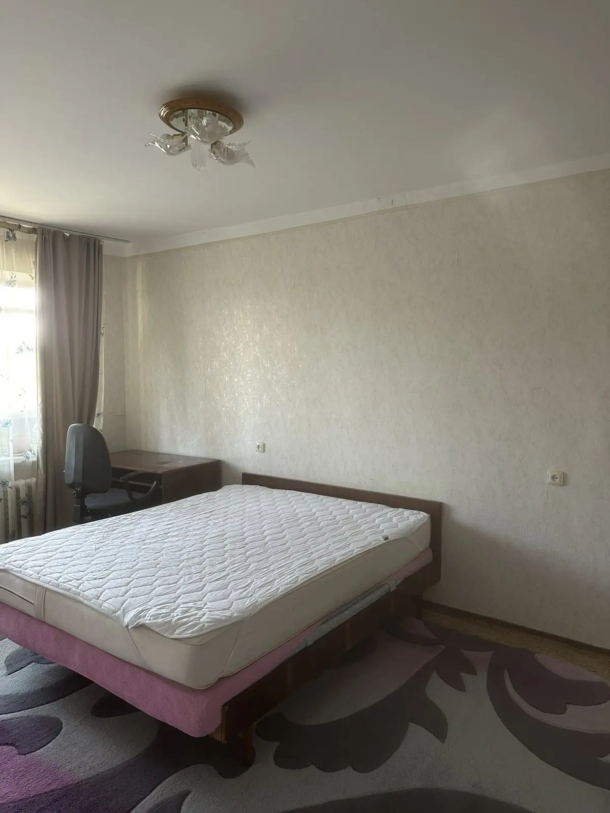 Фото Зняти 1 кімнатну квартиру, Ільфа і Петрова вул.  Одеса в довгострокову оренду, ціна: 7500 UAH, код 7038