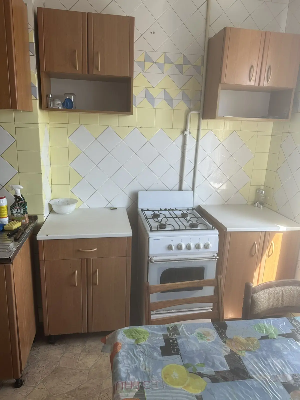 Фото Зняти 1 кімнатну квартиру, Ільфа і Петрова вул.  Одеса в довгострокову оренду, ціна: 7500 UAH, код 7038