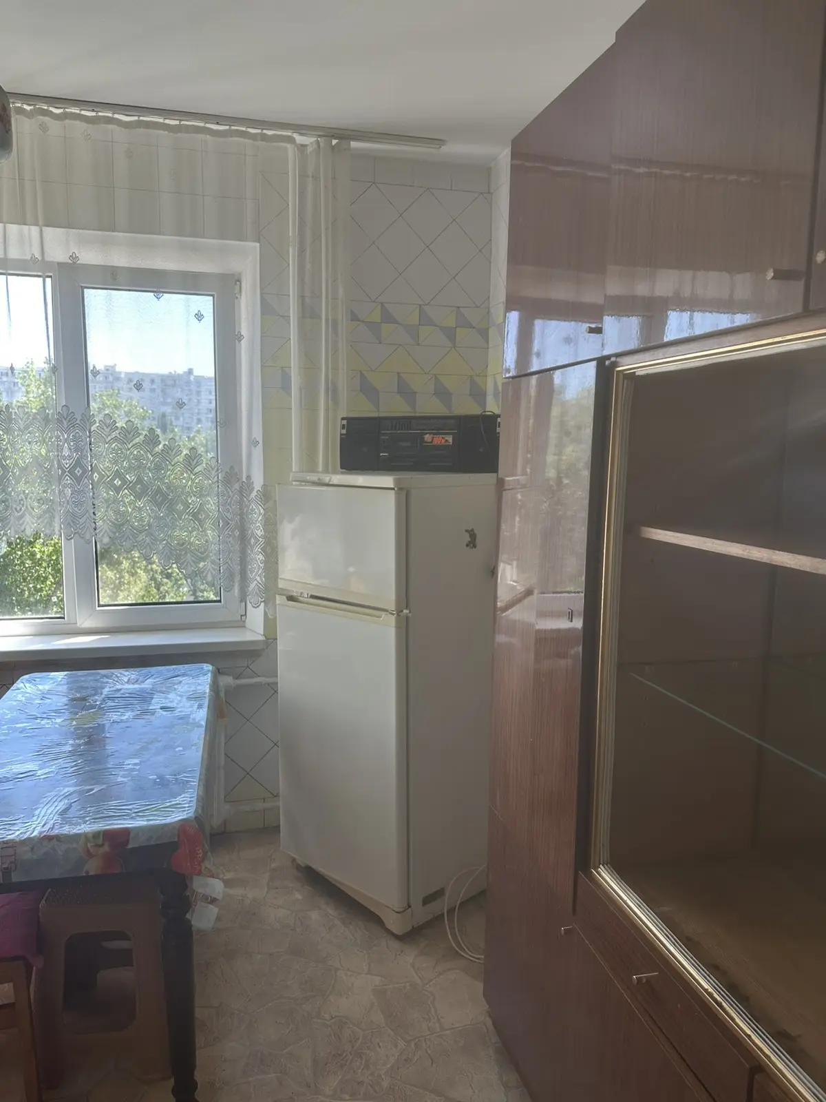 Фото Зняти 1 кімнатну квартиру, Ільфа і Петрова вул.  Одеса в довгострокову оренду, ціна: 7500 UAH, код 7038