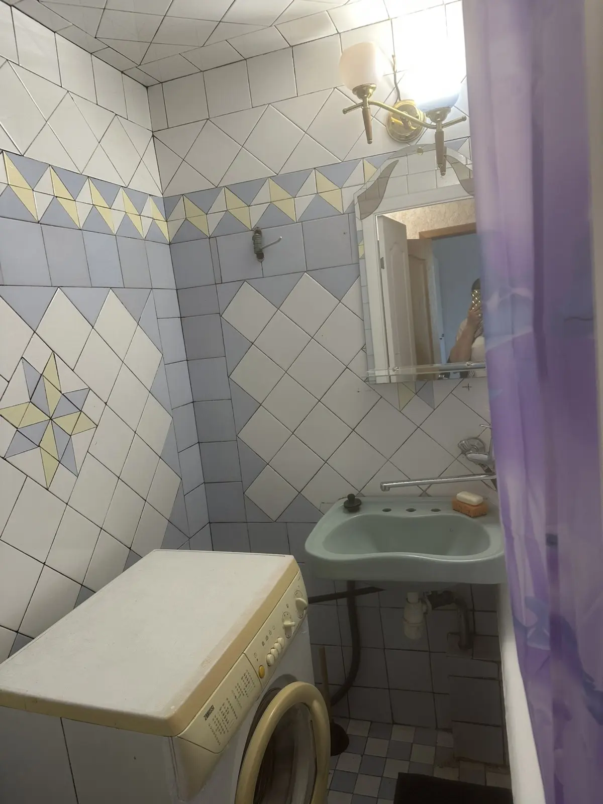 Фото Зняти 1 кімнатну квартиру, Ільфа і Петрова вул.  Одеса в довгострокову оренду, ціна: 7500 UAH, код 7038