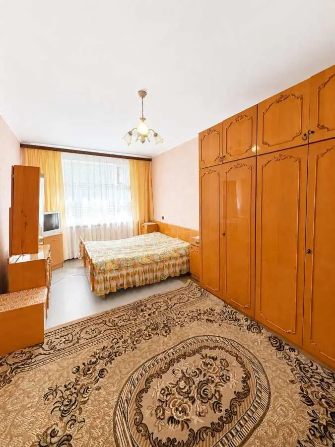 Фото Продаю 2 кімнатну квартиру, 47.7 кв. м, Чернігів, ціна: 42000 USD, код 7040