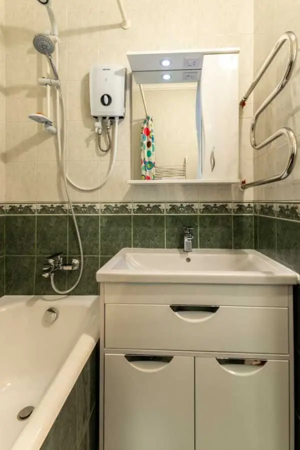 Фото Зняти 3 кімнатну квартиру, Старонаводницька вул. 4 Київ в довгострокову оренду, ціна: 700 USD, код 7044