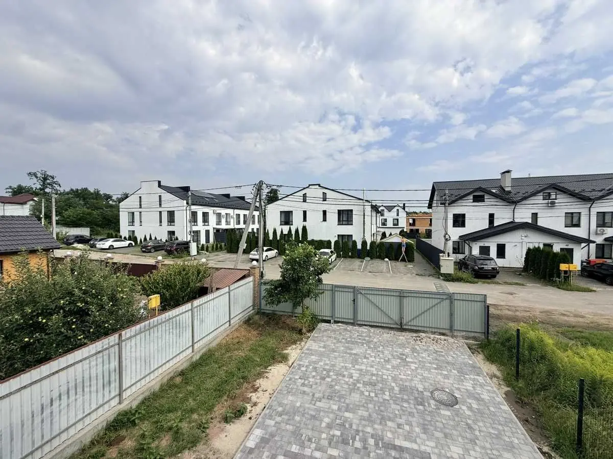 Фото Продаю дом, 137 кв. м, Молодёжная ул.  Хотов, цена: 92500 USD, код 7048