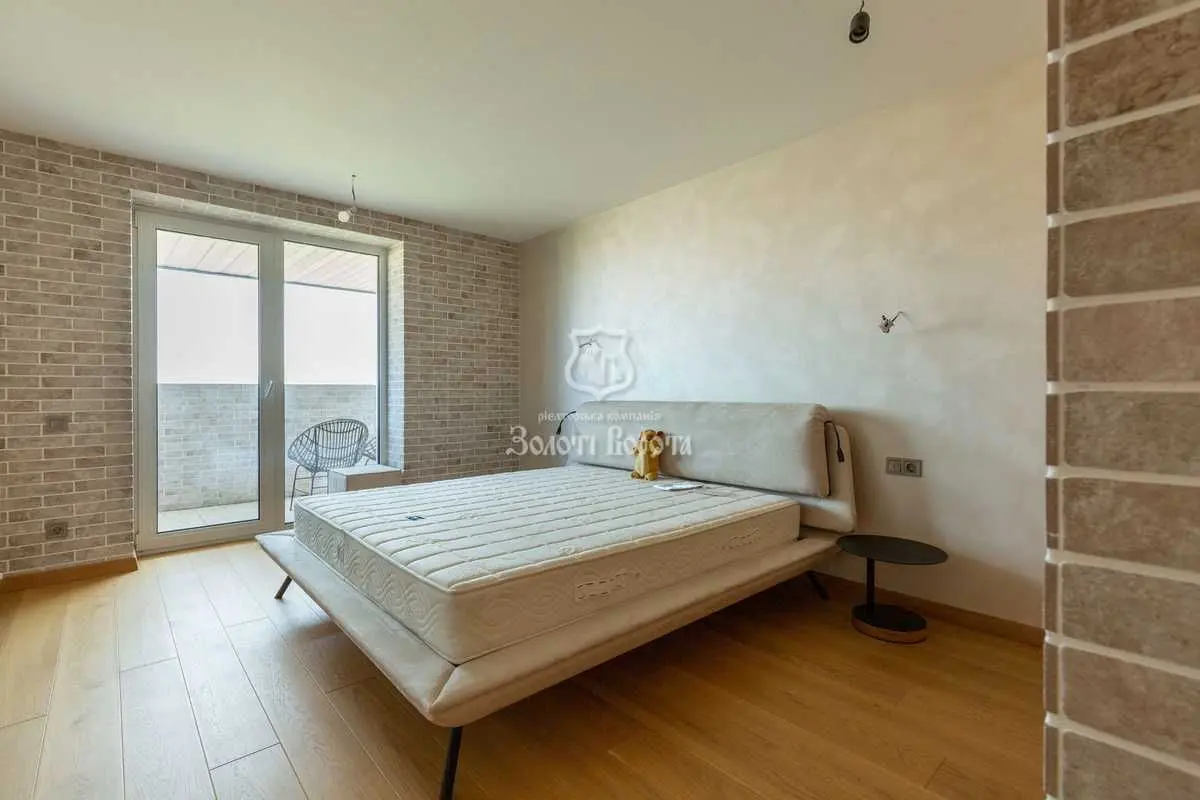 Фото Selling a 4-room apartment, 139 sq.m., Heroyiv Nebesnoyi Sotni Avenue 18/1 Sofiivska Borschahivka, price: 275000 USD, code 7050