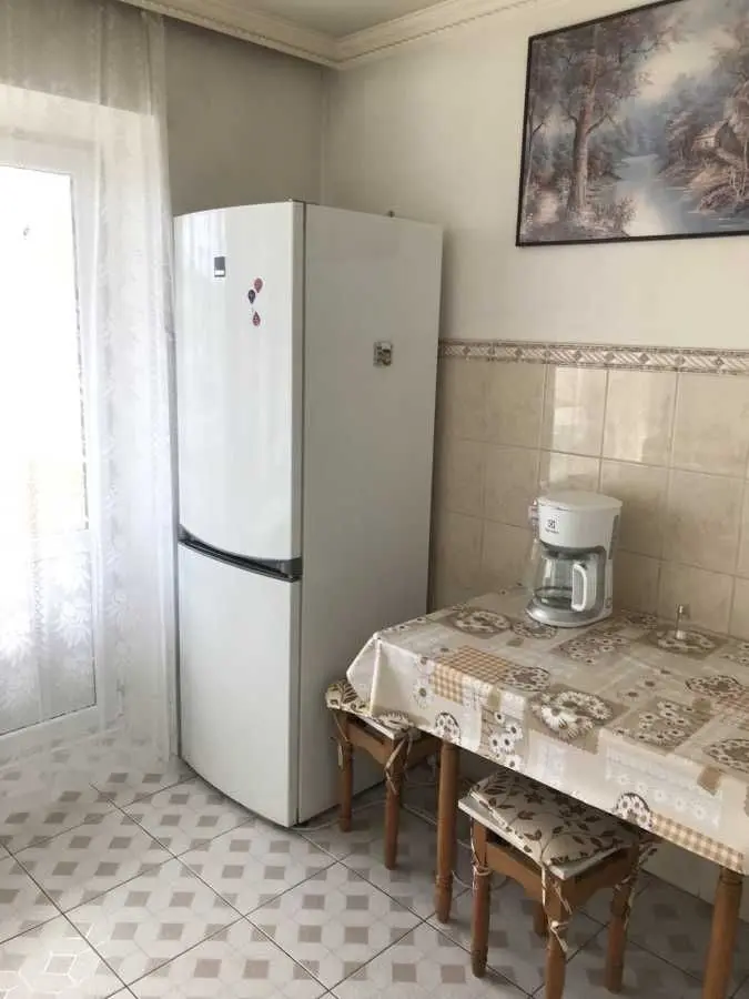Фото Зняти 1 кімнатну квартиру, Жилянська вул. 72 Київ в довгострокову оренду, ціна: 17000 UAH, код 7053